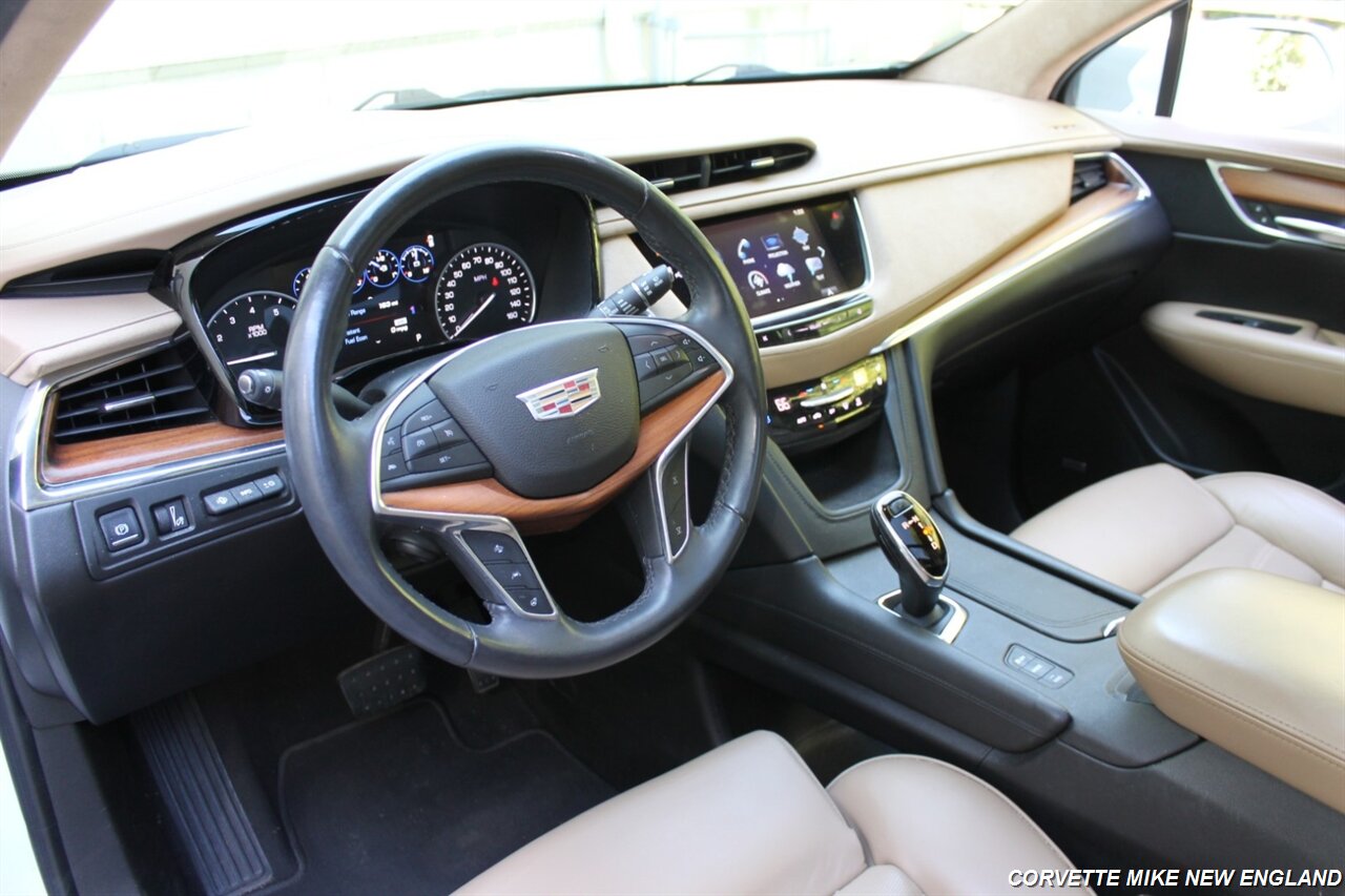 2017 Cadillac XT5 Platinum - Photo 30 - Carver, MA 02330