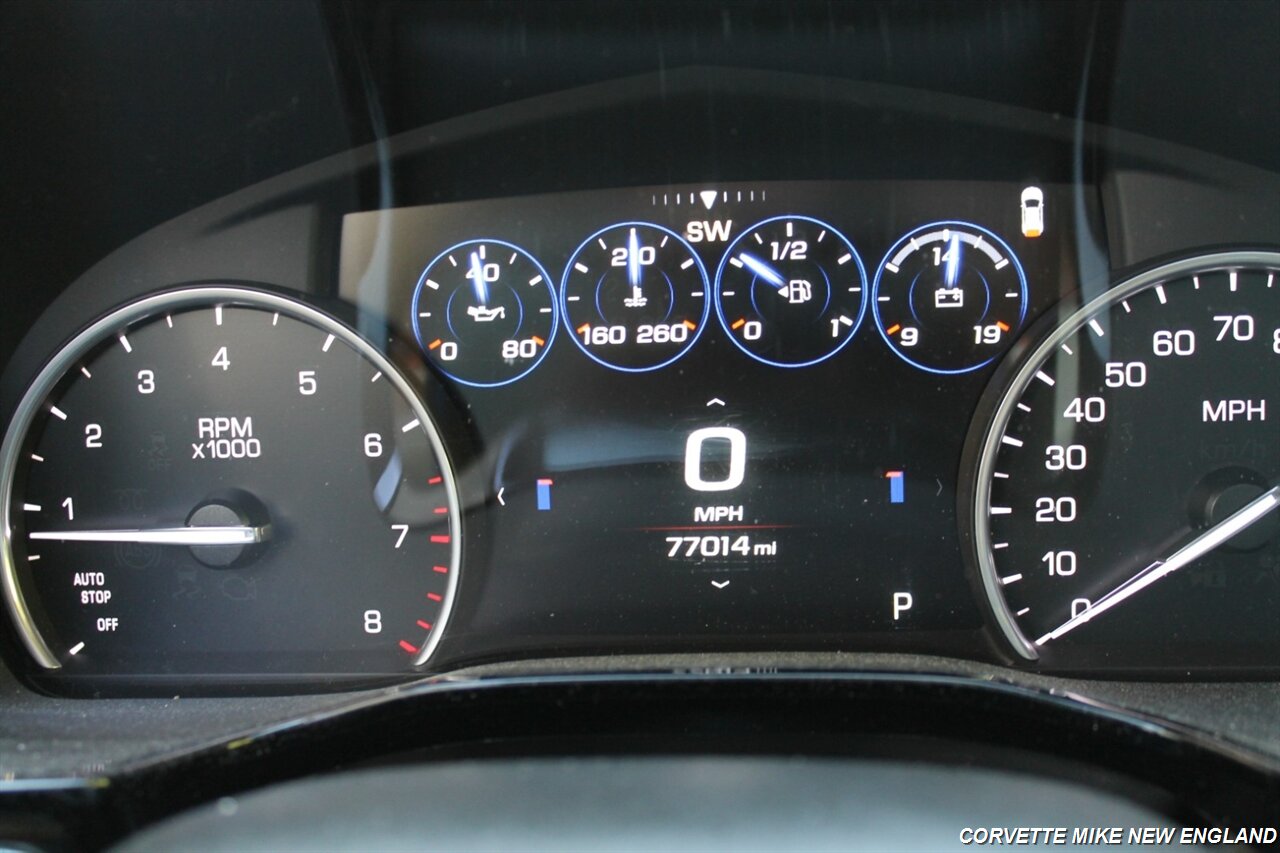 2017 Cadillac XT5 Platinum - Photo 58 - Carver, MA 02330