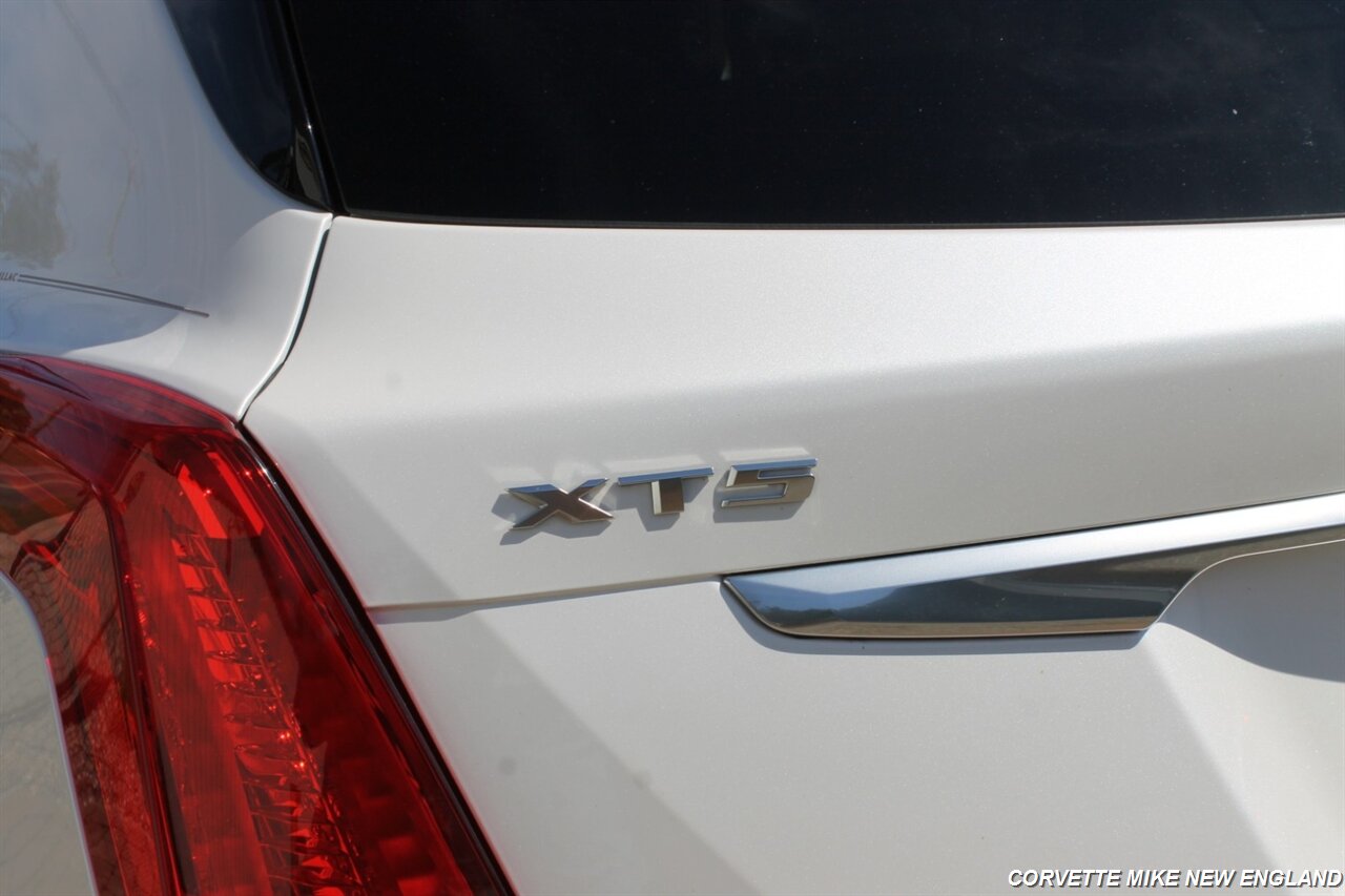 2017 Cadillac XT5 Platinum - Photo 27 - Carver, MA 02330