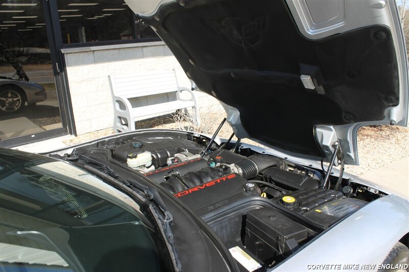 2001 Chevrolet Corvette 77