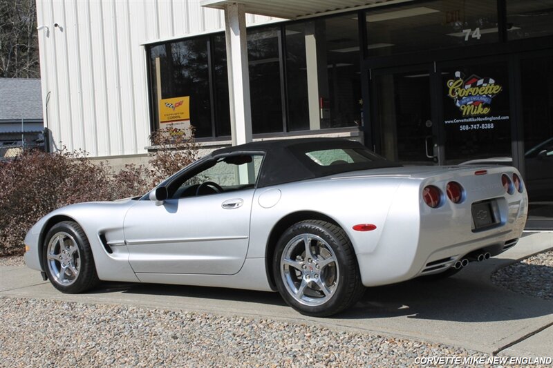 2001 Chevrolet Corvette 11