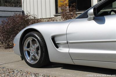2001 Chevrolet Corvette   - Photo 15 - Carver, MA 02330