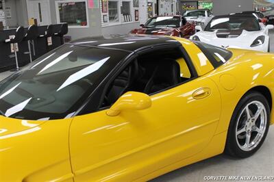 2003 Chevrolet Corvette Coupe   - Photo 19 - Carver, MA 02330