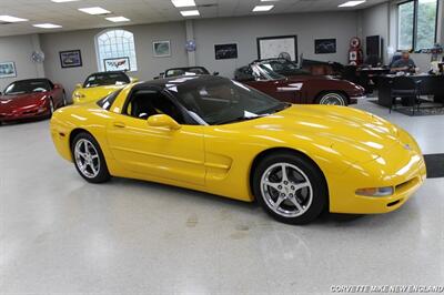 2003 Chevrolet Corvette Coupe   - Photo 11 - Carver, MA 02330