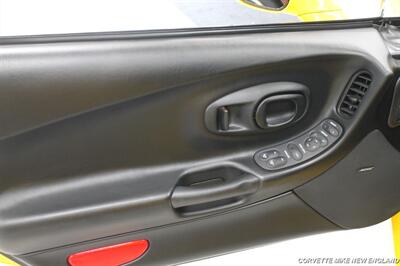 2003 Chevrolet Corvette Coupe   - Photo 26 - Carver, MA 02330