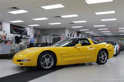 2003 Chevrolet Corvette Coupe   - Photo 1 - Carver, MA 02330