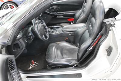 2004 Chevrolet Corvette   - Photo 33 - Carver, MA 02330