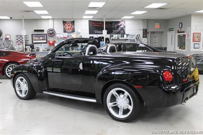 2003 Chevrolet SSR LS   - Photo 6 - Carver, MA 02330