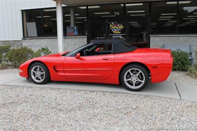 2002 Chevrolet Corvette Convertible   - Photo 4 - Carver, MA 02330