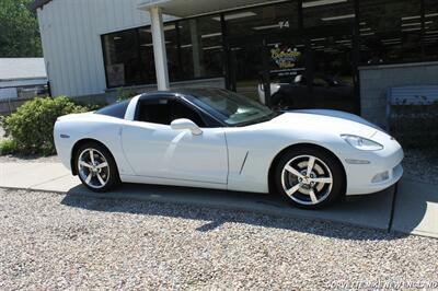 2008 Chevrolet Corvette Coupe   - Photo 18 - Carver, MA 02330