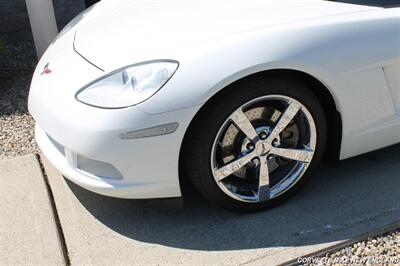 2008 Chevrolet Corvette Coupe   - Photo 7 - Carver, MA 02330