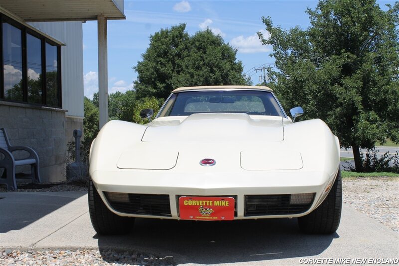 1974 Chevrolet Corvette 17