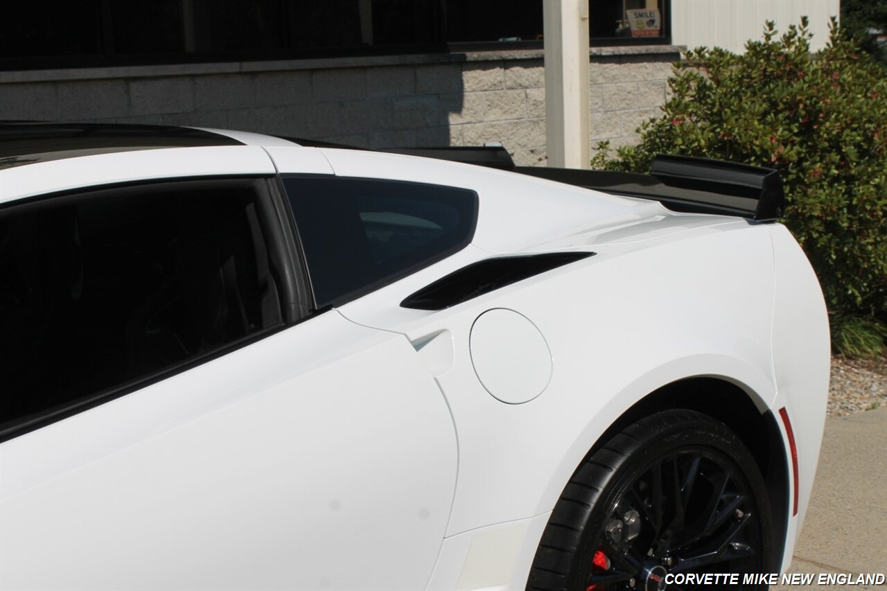 2015 Chevrolet Corvette Z06 Coupe - Photo 15 - Carver, MA 02330