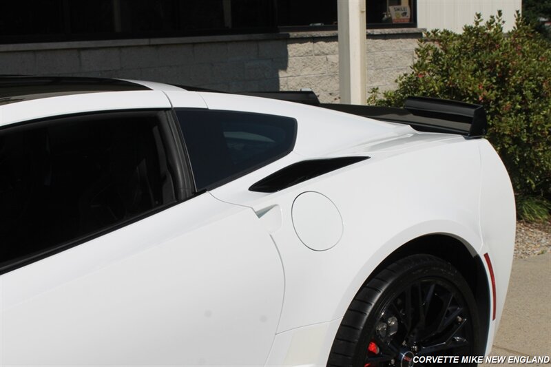 2015 Chevrolet Corvette 29