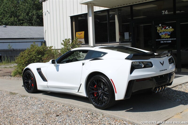 2015 Chevrolet Corvette 13