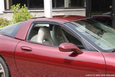 2003 Chevrolet Corvette 50th Anniversary  Coupe - Photo 25 - Carver, MA 02330