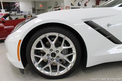 2016 Chevrolet Corvette Stingray   - Photo 18 - Carver, MA 02330