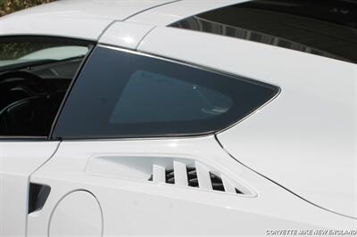 2017 Chevrolet Corvette Stingray Z51  Coupe - Photo 16 - Carver, MA 02330
