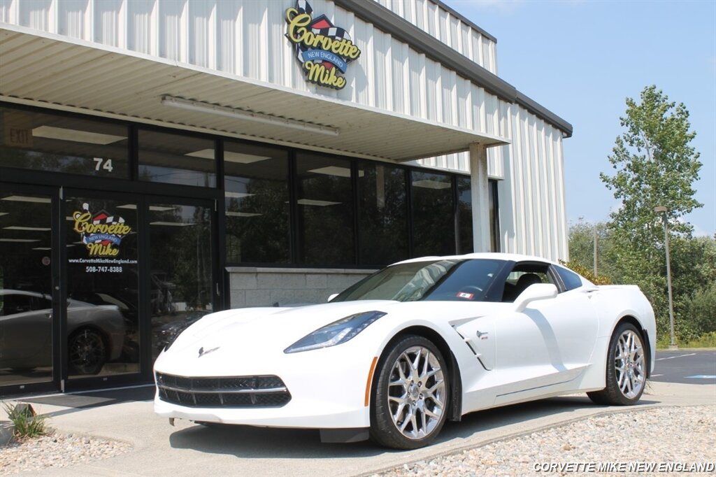2017 Chevrolet Corvette Stingray Z51 Coupe - Photo 1 - Carver, MA 02330