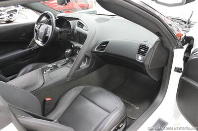 2017 Chevrolet Corvette Stingray Z51  Coupe - Photo 37 - Carver, MA 02330