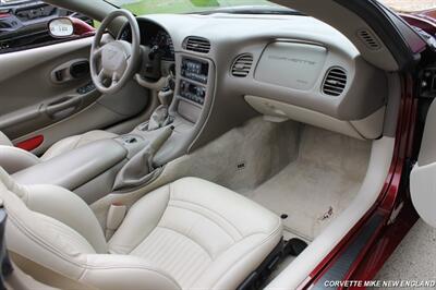 2003 Chevrolet Corvette 50th Anniversary  Convertible - Photo 25 - Carver, MA 02330