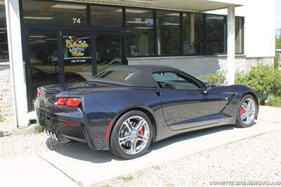 2016 Chevrolet Corvette Stingray   - Photo 11 - Carver, MA 02330