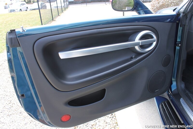 2006 Chevrolet SSR 35