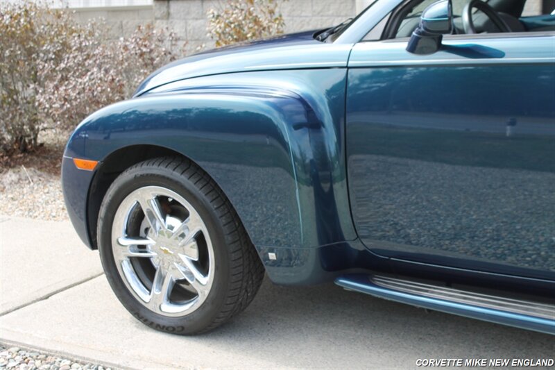 2006 Chevrolet SSR 27