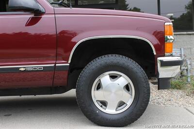 1996 Chevrolet K1500 Cheyenne 2dr K1500 Cheyenne   - Photo 28 - Carver, MA 02330