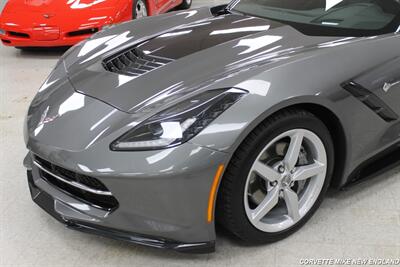 2015 Chevrolet Corvette Stingray   - Photo 13 - Carver, MA 02330