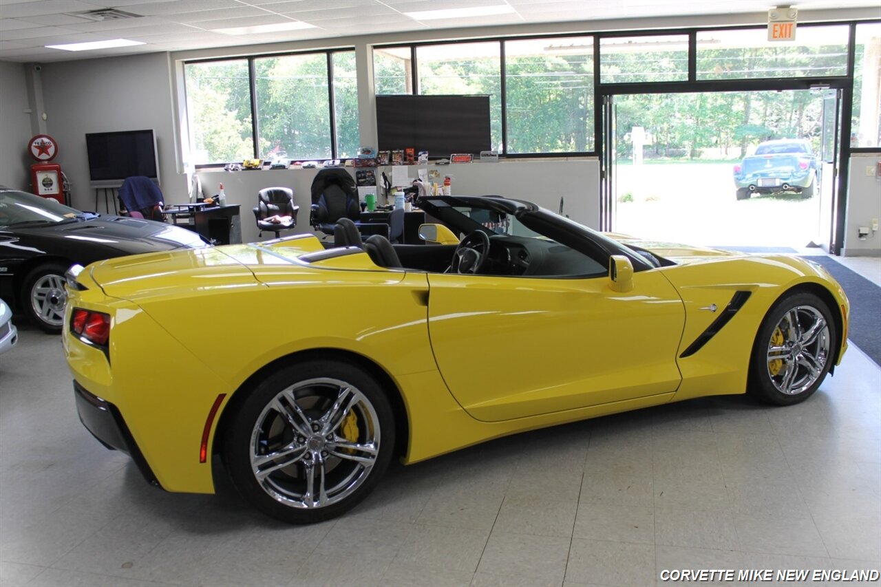 2016 Chevrolet Corvette Stingray Convertible - Photo 8 - Carver, MA 02330