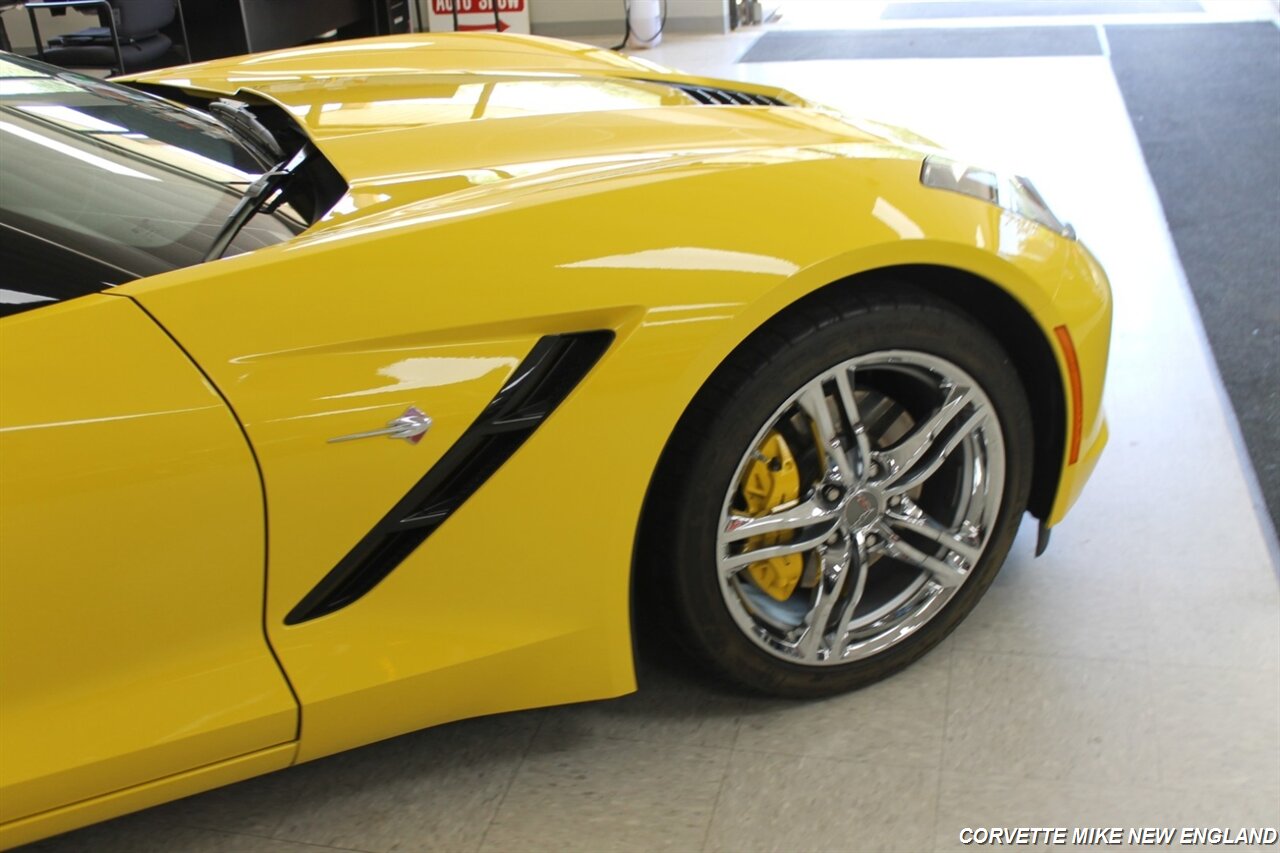 2016 Chevrolet Corvette Stingray Convertible - Photo 18 - Carver, MA 02330