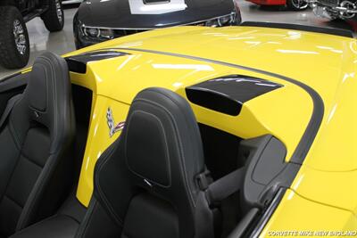 2016 Chevrolet Corvette Stingray Convertible - Photo 16 - Carver, MA 02330
