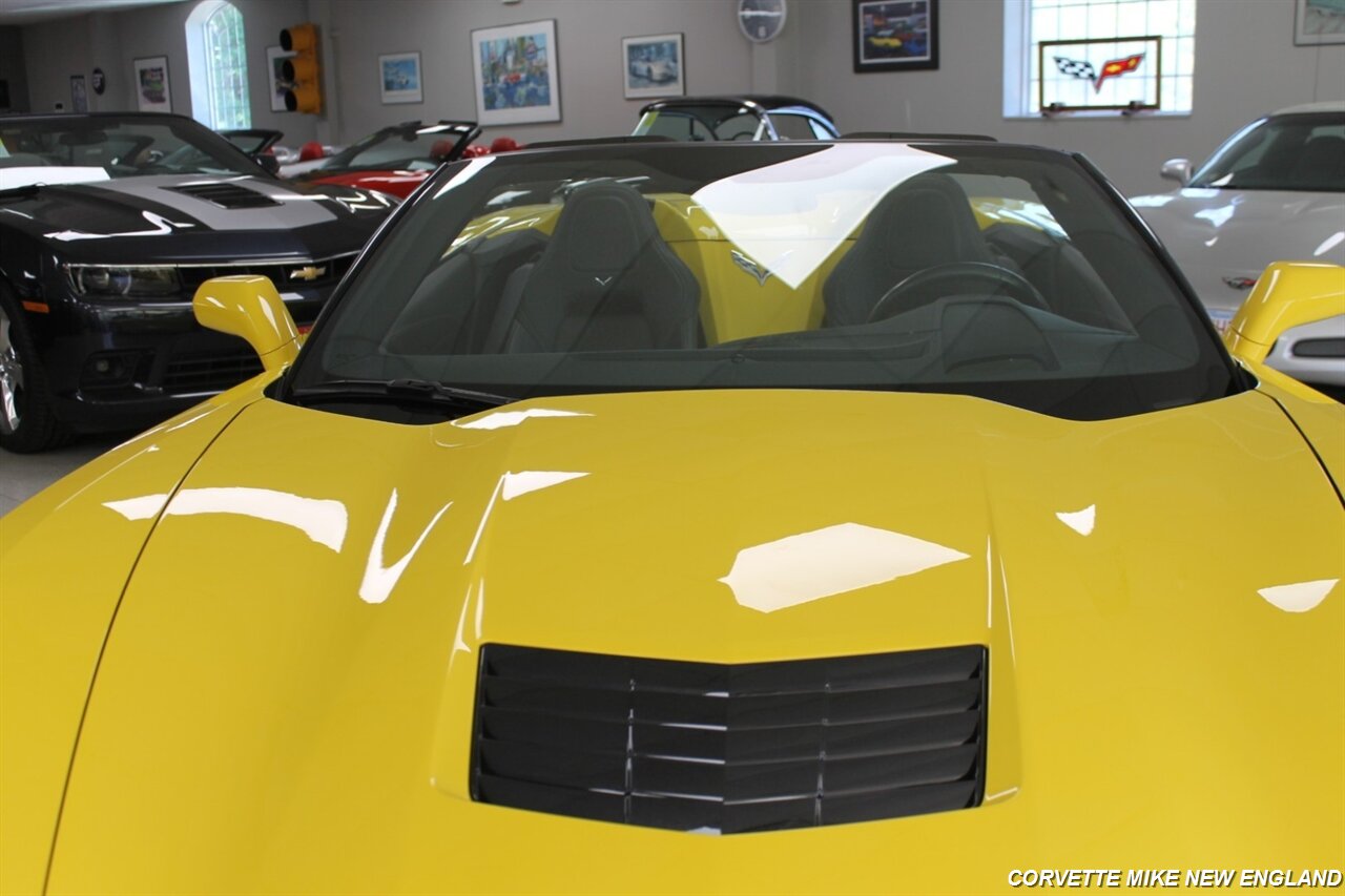 2016 Chevrolet Corvette Stingray Convertible - Photo 24 - Carver, MA 02330