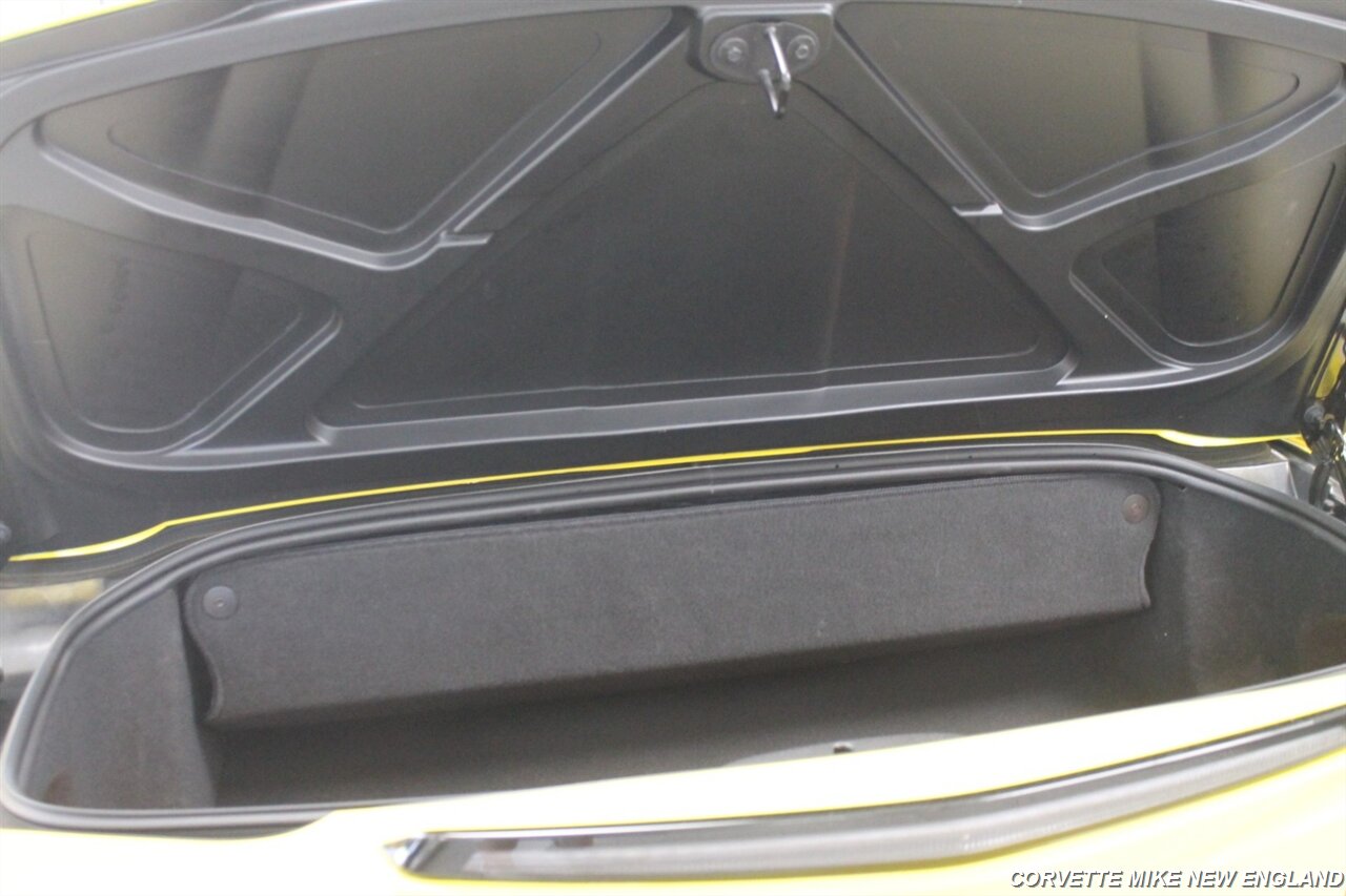 2016 Chevrolet Corvette Stingray Convertible - Photo 38 - Carver, MA 02330