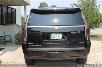 2017 Cadillac Escalade Platinum   - Photo 7 - Carver, MA 02330