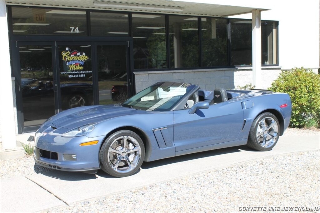 2011 Chevrolet Corvette Grand Sport Convertible photo 2