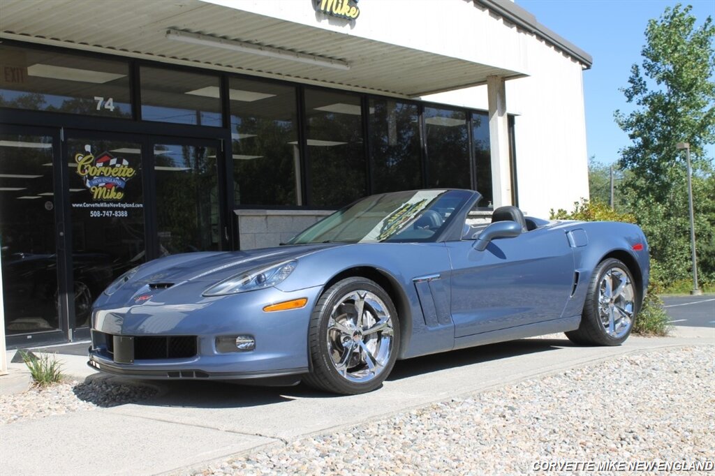 2011 Chevrolet Corvette Z16 Grand Sport  Convertible - Photo 1 - Carver, MA 02330