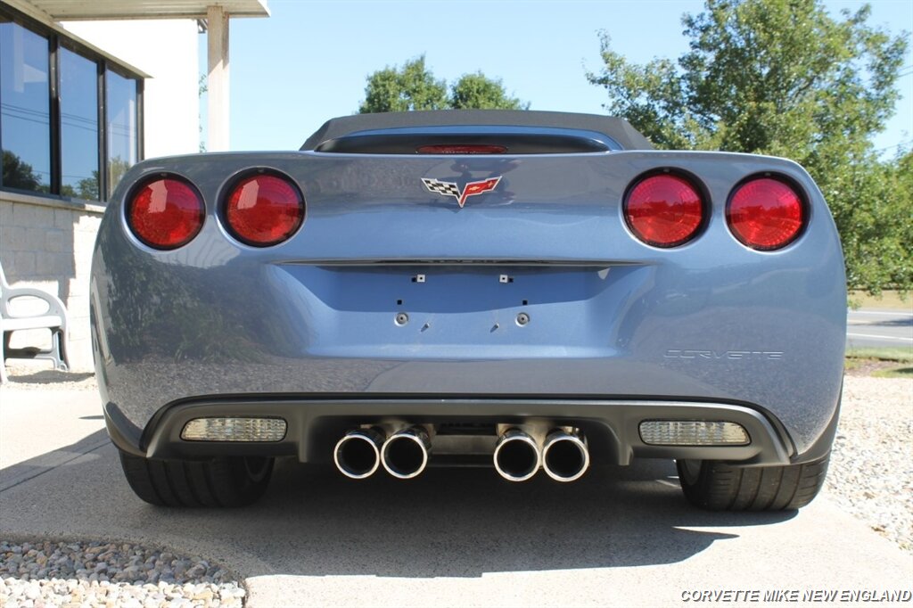 2011 Chevrolet Corvette Z16 Grand Sport Convertible - Photo 16 - Carver, MA 02330