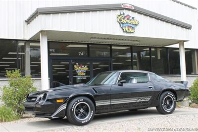 1981 Chevrolet Camaro Z28   - Photo 2 - Carver, MA 02330