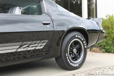 1981 Chevrolet Camaro Z28   - Photo 15 - Carver, MA 02330