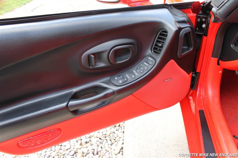 2001 Chevrolet Corvette 38