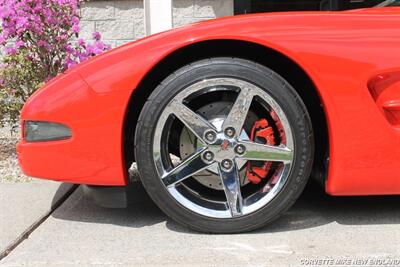 2001 Chevrolet Corvette   - Photo 11 - Carver, MA 02330