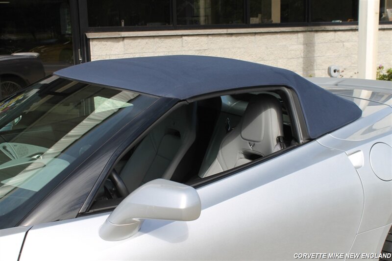 2015 Chevrolet Corvette 25