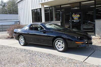 1993 Chevrolet Camaro B4C  Coupe - Photo 18 - Carver, MA 02330