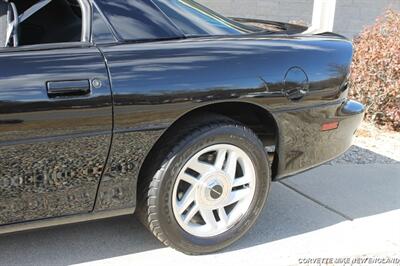 1993 Chevrolet Camaro B4C  Coupe - Photo 14 - Carver, MA 02330