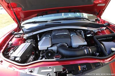 2015 Chevrolet Camaro SS Convertible - Photo 42 - Carver, MA 02330