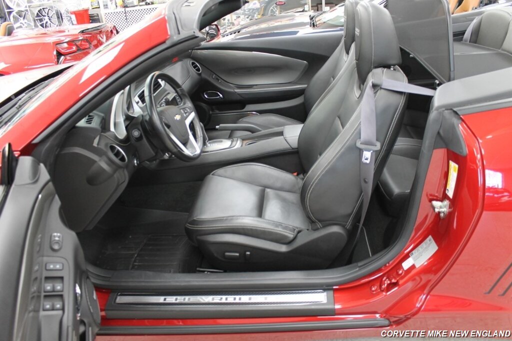 2015 Chevrolet Camaro SS Convertible - Photo 50 - Carver, MA 02330