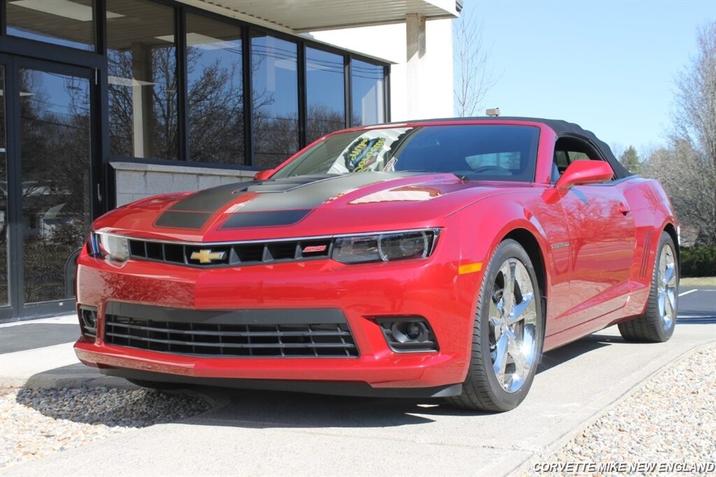 2015 Chevrolet Camaro SS Convertible - Photo 9 - Carver, MA 02330