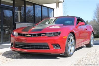 2015 Chevrolet Camaro SS Convertible - Photo 9 - Carver, MA 02330